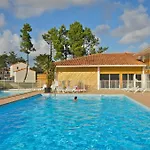 Nemea La Cascade منتزه العطل 4*