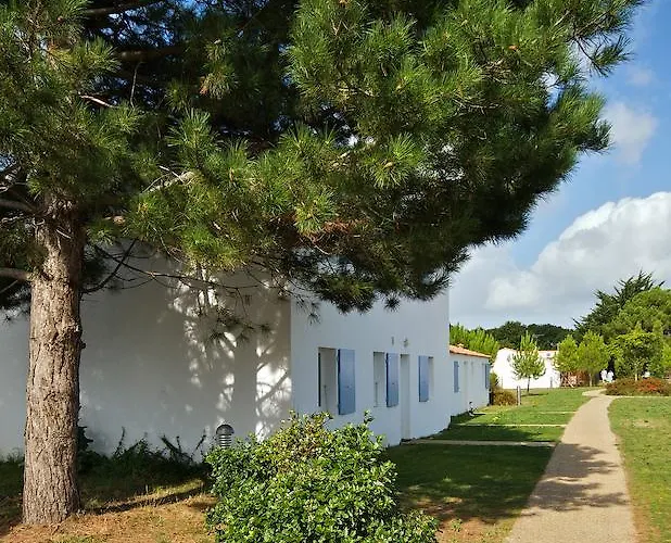 Résidence Néméa La Cascade Village de vacances 4*