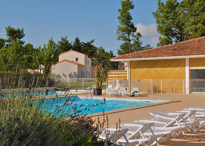 Résidence Néméa La Cascade Village de vacances