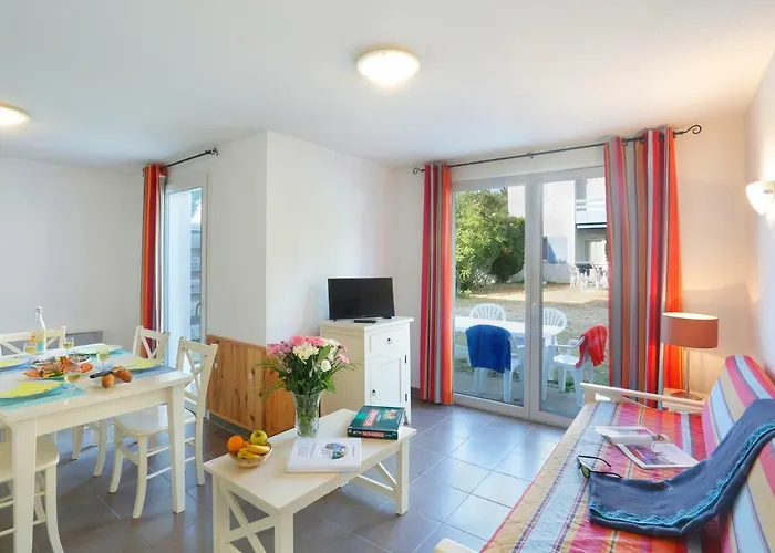 Résidence Néméa La Cascade Village de vacances 4*